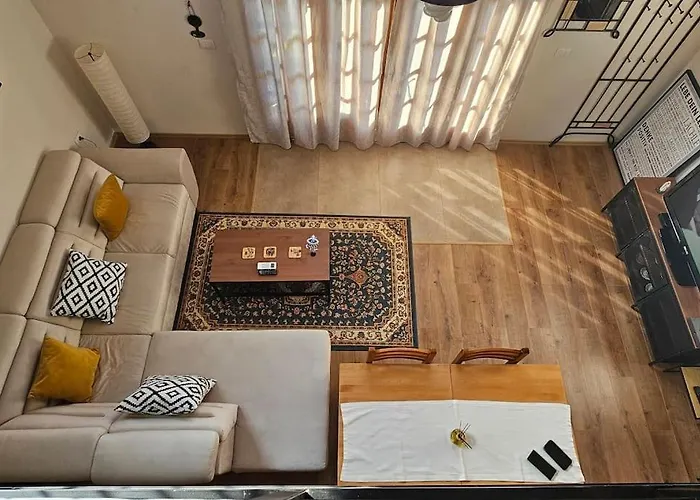 Damsi Loft Lägenhet Tirana