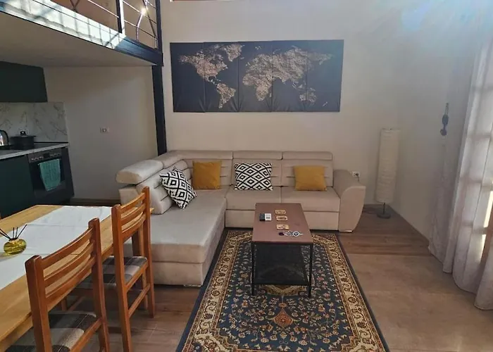 Damsi Loft Apartman *