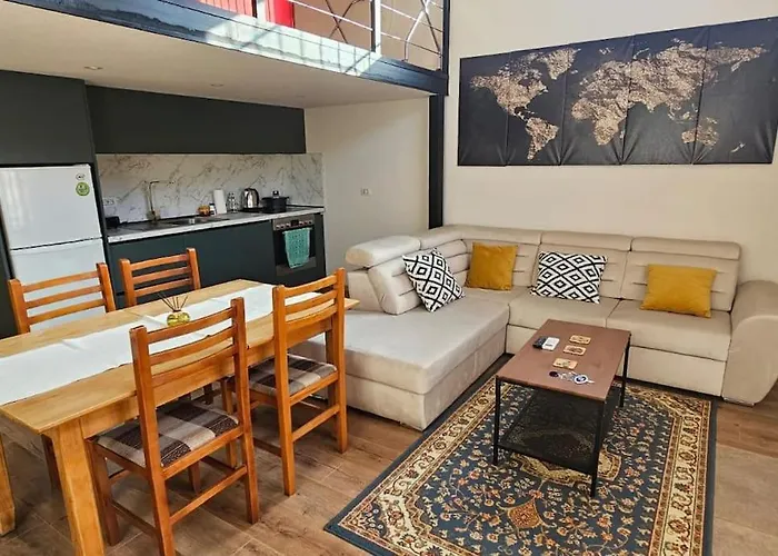 Damsi Loft Apartment
